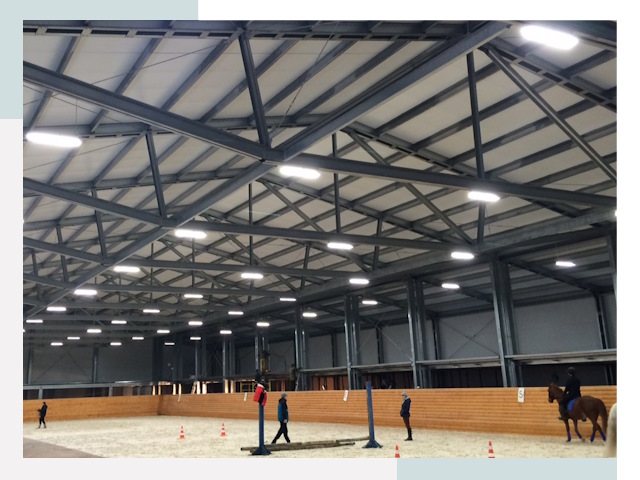 Строительство конных манежей от 614 руб в Невинномысск